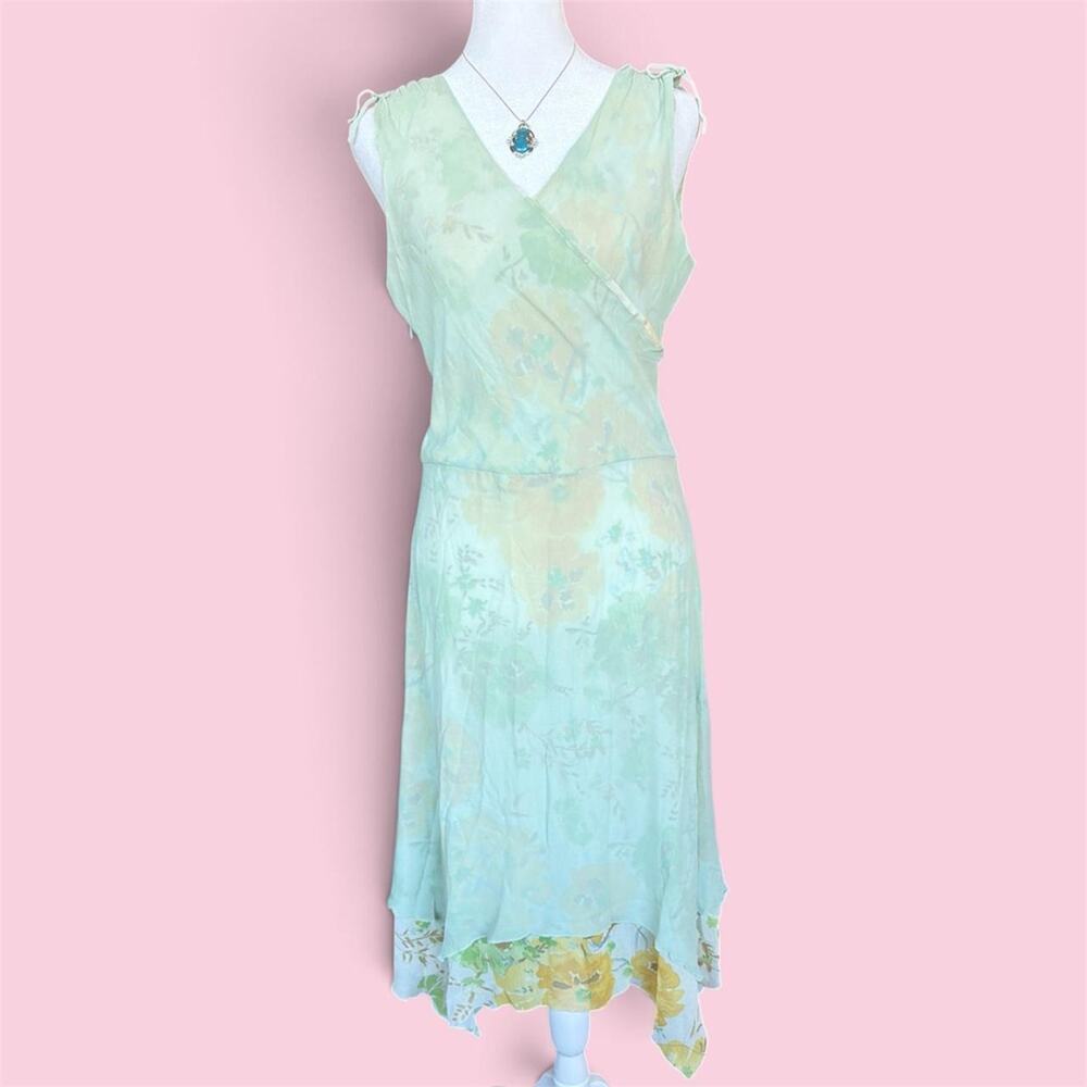 Gorgeous 100% mulberry silk green asymmetrical dress with yellow floral lining